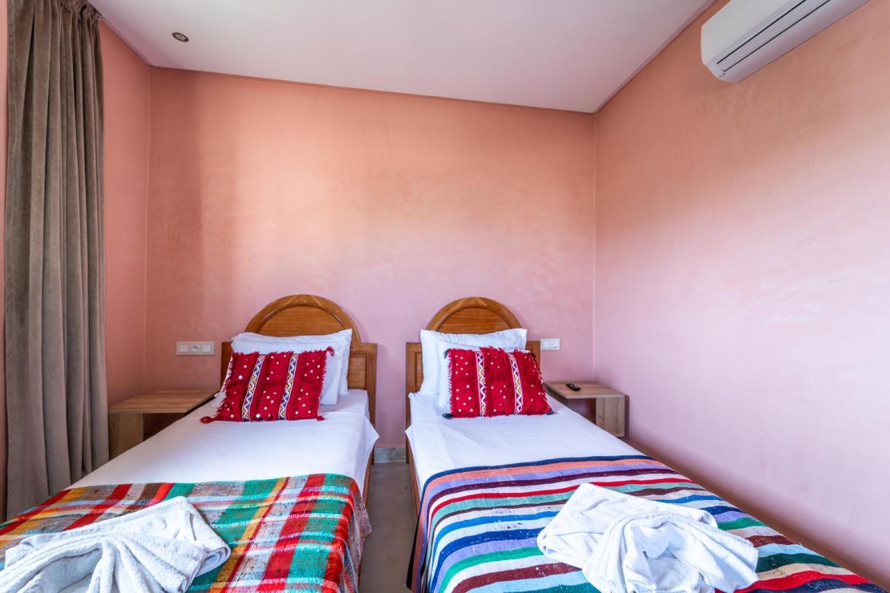 Riad Les Nuits De Фес Екстериор снимка