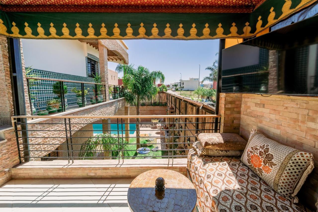 Riad Les Nuits De Фес Екстериор снимка